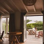 Bed & Breakfast Pure Flor De Esteva 4*