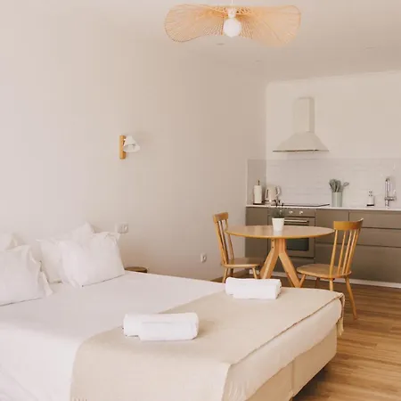 Pure Flor De Esteva Bed & Breakfast Vila do Bispo