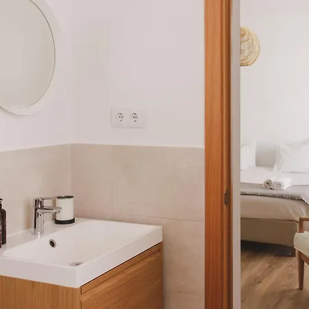 Pure Flor De Esteva Bed & Breakfast 4*