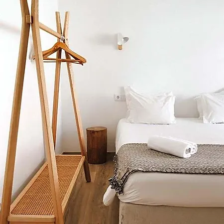 Bed & Breakfast Pure Flor De Esteva 4*