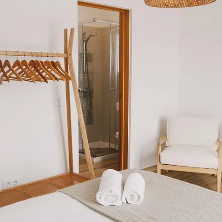 Bed & Breakfast Pure Flor De Esteva 4*